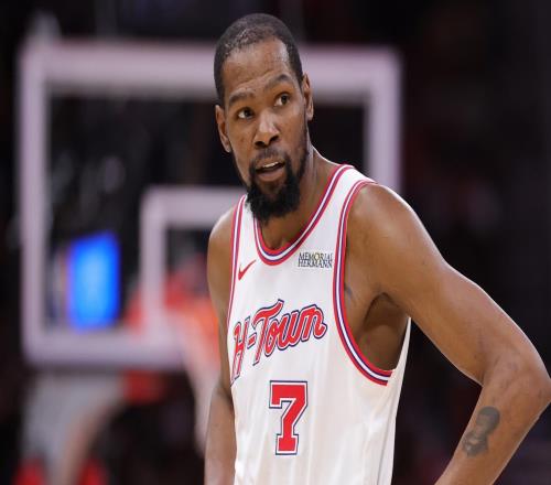 馬刺把刀遞給掘金，火箭白撿一個殘血湖人