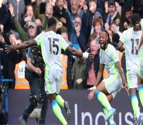 曼城6天連斬3冠王，阿森納還在算分