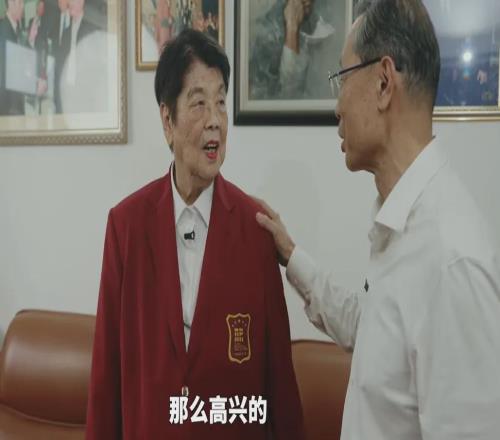 李少芬入選名人堂，鐘南山出鏡