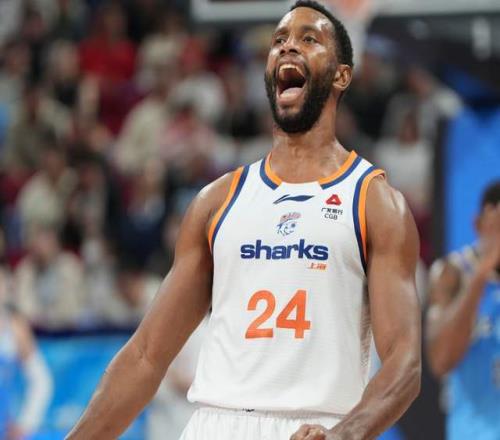 CBA排名又亂了！上海提前鎖定常規(guī)賽冠軍，廣東斬殺廣廈重返第三