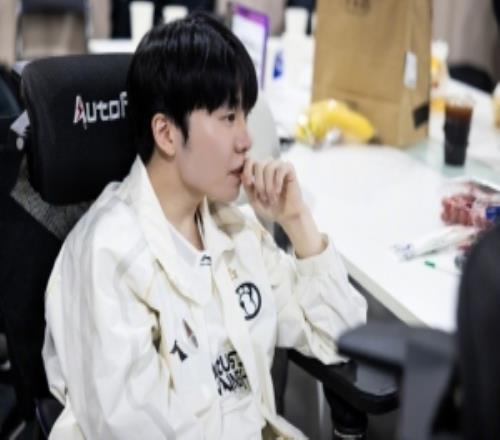 IG超話熱議RK或將回歸：Renard打的好好的至少得有換的理由吧！