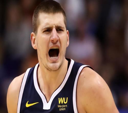 38歲場均1.5分1.3籃板，森林狼要對付約基奇，他卻是關鍵