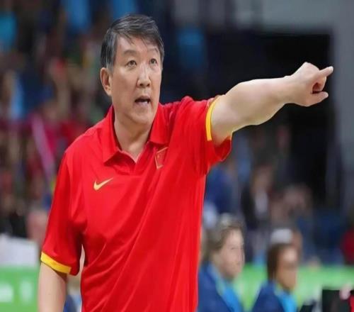 再見李夢(mèng)！女籃官宣世界杯集訓(xùn)名單，5大新星入選，教練組有變