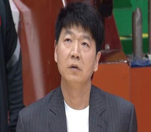 5分險勝,遼寧男籃送山東連敗趙繼偉13+6大帽外援高詩巖高開低走