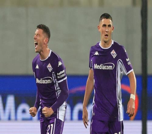 拉齊奧點球被黑64分鐘，VAR看了還判假摔