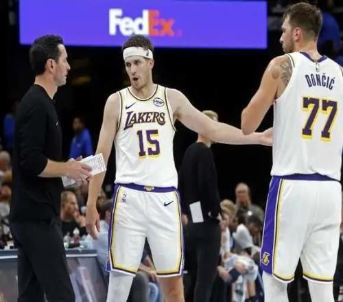 一夜3大消息！詹姆斯創紀錄，東契奇傷情更新，火箭首輪被看好