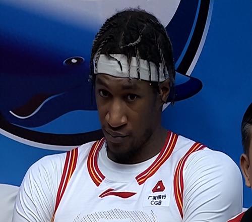 拒絕爆冷!深圳豪取13連勝重回第三,四川38連敗繼續創造紀錄