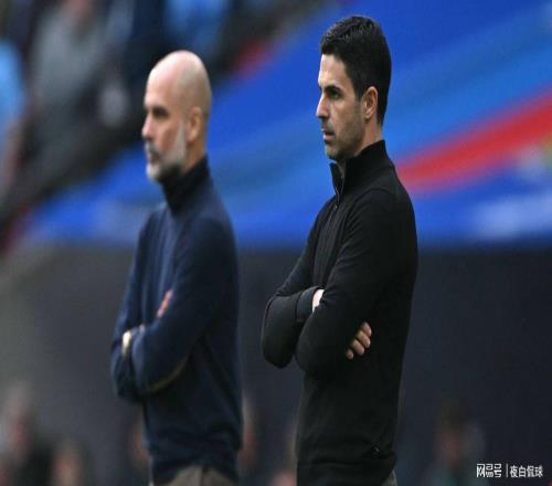 英超爭(zhēng)冠戰(zhàn)主裁引爭(zhēng)議！圈內(nèi)人發(fā)聲：執(zhí)法無(wú)偏袒，無(wú)需質(zhì)疑