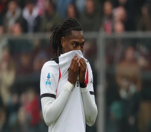 1.75億解約金成擺設，米蘭終于松口賣萊奧