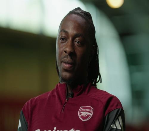 外界噪音埃澤:我盡量不去過多關注,這是足球的一部分