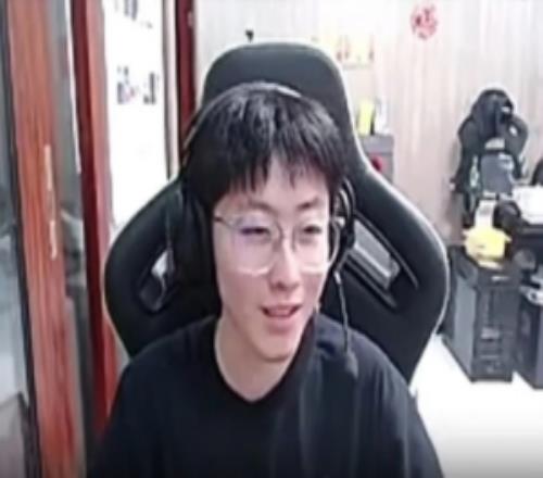 Zhuo：不會進了季后賽K皇又要選我了吧請他吃頓飯求求他別選我了