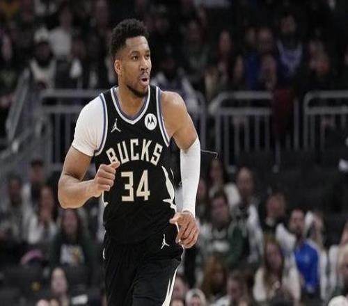 曝勇士、熱火、尼克斯與森林狼預計休賽期重啟字母哥的交易談判