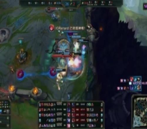 水晶哥：兩把被血虐完全還不了手，好簡單的實力差距，兩把零十開