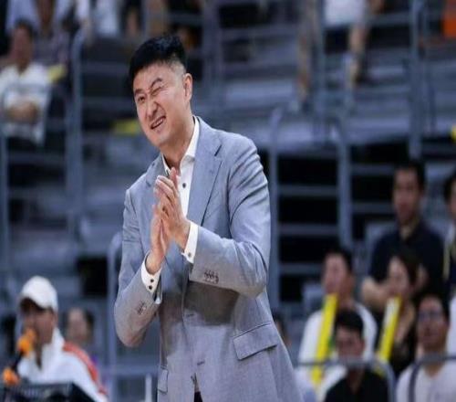 正式確定！廣東宏遠簽約2米11中鋒，成為第五外援，沖擊總冠軍