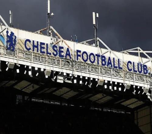 名記:斯坦福橋近2年還沒(méi)有達(dá)40000觀眾的比賽,每場(chǎng)都有空座