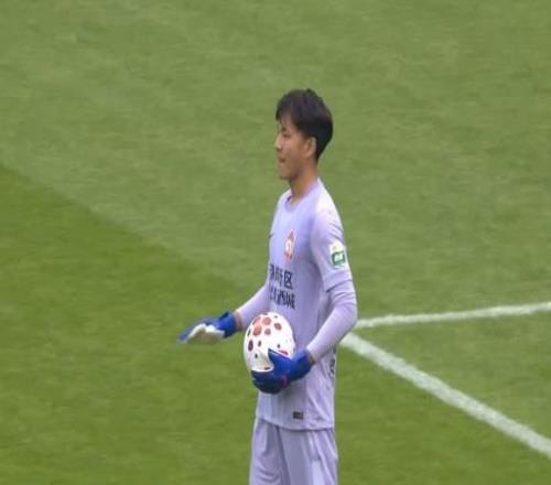 青島德比大戰，鄭智指望李昊拿三分戰術拼耐心海牛未來4場3強隊