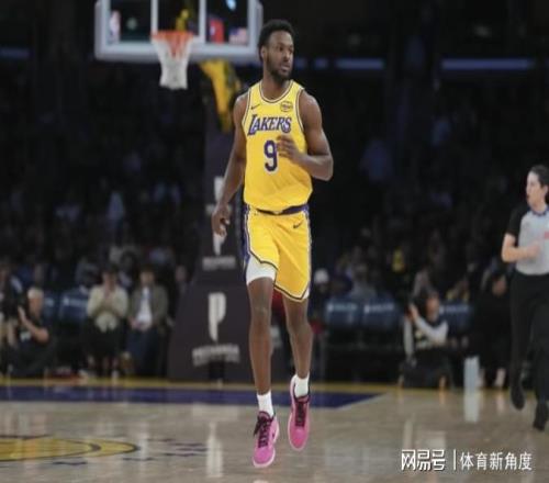 不玩了，詹姆斯要動真格！湖人留有21歲后手