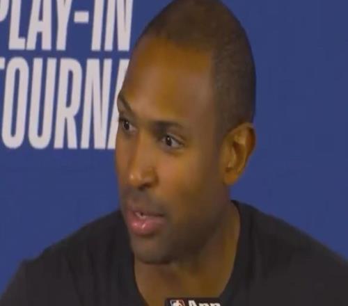 霍福德：誰都不想站在庫里的對立面，他會給對手帶來恐懼感