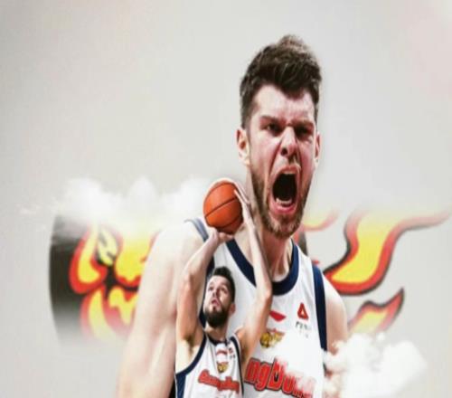 廣東隊最新消息，新外援抵達東莞！