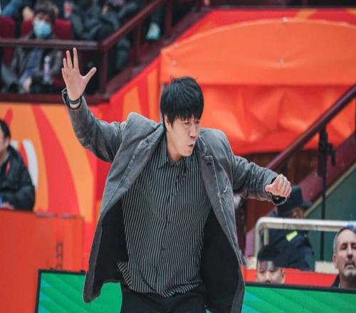 這1戰(zhàn)，徹底撕掉CBA勁旅的尊嚴！高能7連敗預(yù)警：真成聯(lián)盟笑柄