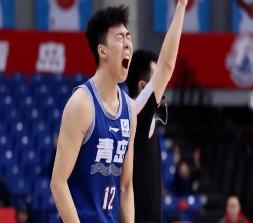 三外援砍54分！青島男籃7087負(fù)北京，韋瑟斯龐傷退，新外援敲定