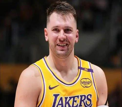 被甩賣、換東家、養傷跑歐洲！東契奇咋了