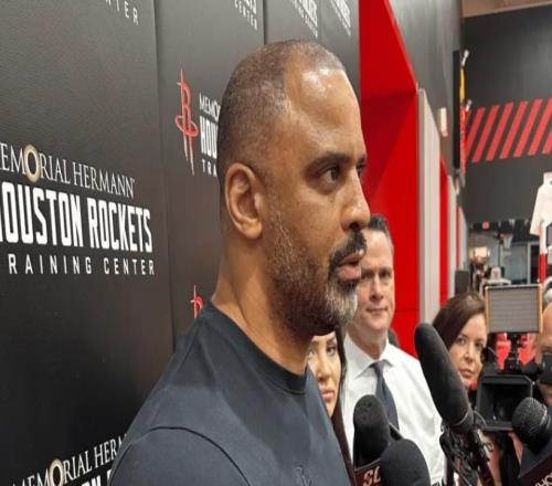 詹皇屏蔽流言專心備戰(zhàn)！文胖底薪言論欲亂其心智烏度卡側(cè)面力挺