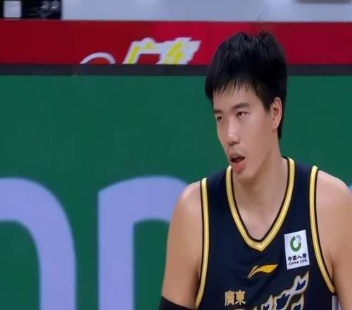 與杜鋒冰釋前嫌焦泊喬回歸廣東，或再被重用，保底能進總決賽了