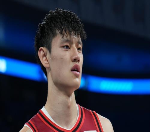 山東北京踩場！克里斯注冊(cè)回歸，曾凡博痊愈合練，許利民提要求！