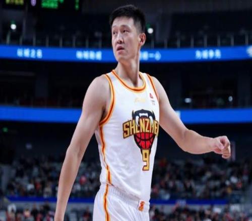 CBA排名大變天！深圳14連勝殺回第3，遼寧沖第六，北控或終結(jié)懸念