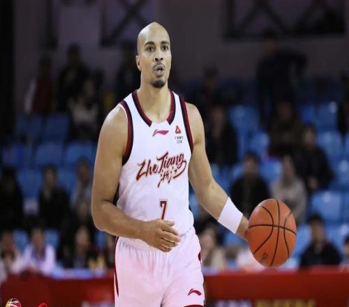 【CBA聯(lián)賽】第三十九輪四人得分上雙，浙江稠州金租8266勝長(zhǎng)白山恩都里！