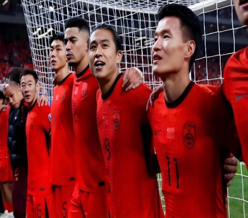 上港17歲新星或成主力陣容黑馬，踢魯能可能會(huì)登場(chǎng)，值得期待