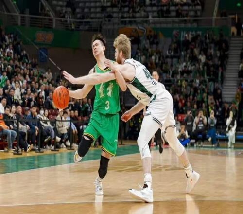 CBA最新排名！10隊鎖定季后賽，4隊出局！北京難進前4，遼寧沖第7