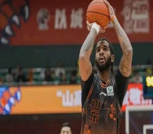 CBA焦點戰！北京vs山東，賽前帶來北京男籃曾凡博、周琦、新主教練以及山東男籃高詩巖最新消息