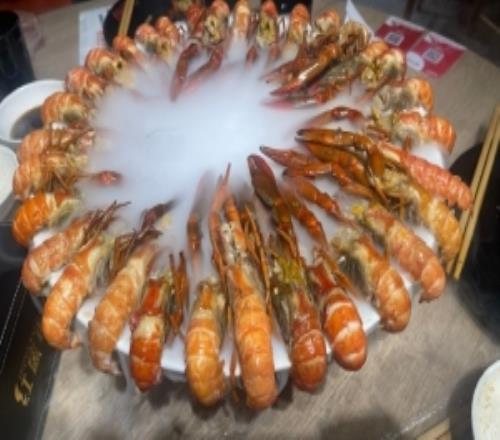 深夜“放毒”！Zdz曬小龍蝦美食：不過癮那就再來一頓