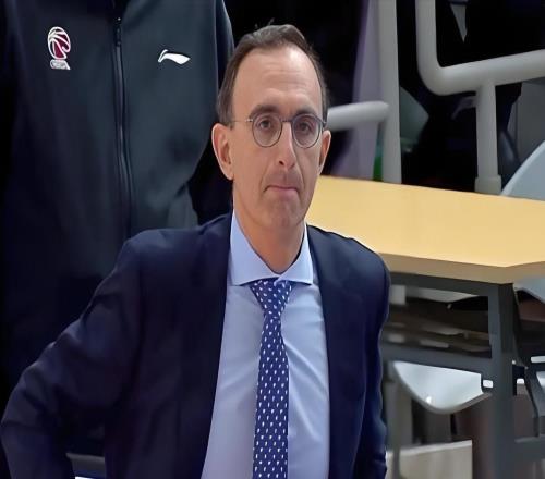 沖8強、戰(zhàn)略性放棄遼寧最后3輪前景解析，烏戈需做正確抉擇