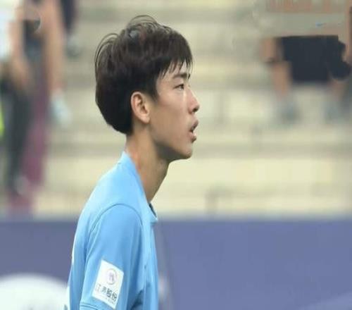 4場進(jìn)2球，大連又挖掘鋒線新星上限比朱鵬宇高中超中乙雙線培養(yǎng)