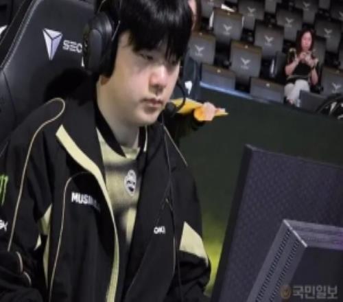 Canyon：皇子前兩級強(qiáng)勢且機(jī)動(dòng)性高，利于反野或制定獨(dú)特刷野路線