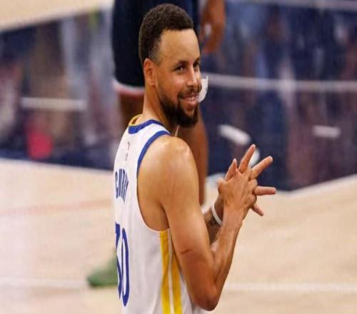 勇士與快船的附加賽：庫里老了，但他還是庫里