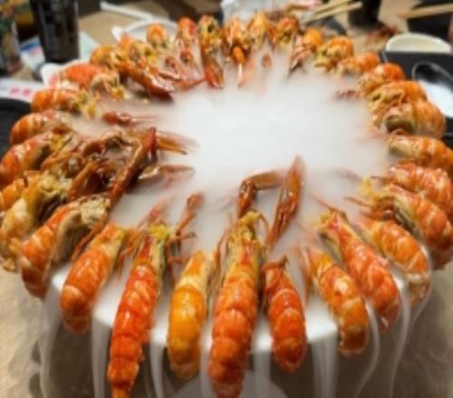 Angel曬美食：沒有人能拒絕深夜的小龍蝦