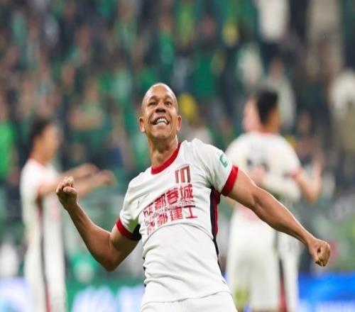【中超】席爾瓦點射蓉城客場1比0三鎮繼續領跑