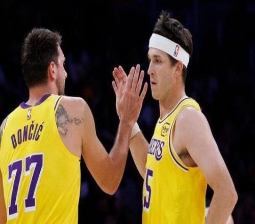 湖人預(yù)計(jì)東契奇里夫斯首輪不會(huì)復(fù)出但未完全排除兩人回歸可能