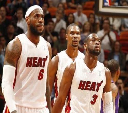 別再亂黑詹姆斯“廢隊(duì)友”！原因只有一個(gè)：他把隊(duì)友熬成了玻璃人