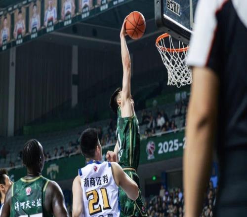 戰(zhàn)報籃板缺失痛失好局南京天之藍主場不敵浙江浙商證券