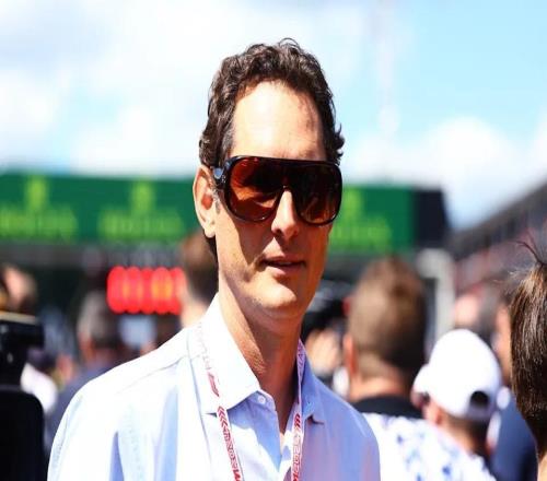 尤文換帥背后：一個家族老板的足球?qū)嶒? loading=