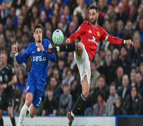 舒梅切爾：卡里克讓B費踢最擅長的位置，所以后者表現出色