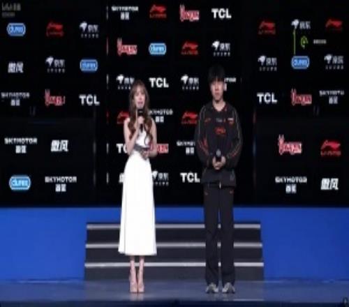 賽后采訪GALA：打之前確實有點壓力，打完現在輕松多了