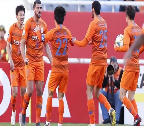 終于等到你！重慶銅梁龍花錢從魯能挖走的強援，本輪終于首秀登場