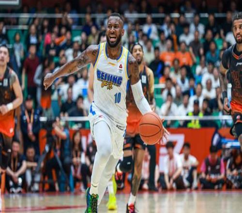 央視直播！北京VS青島嚴陣以待，超級外援首秀，許利民見招拆招