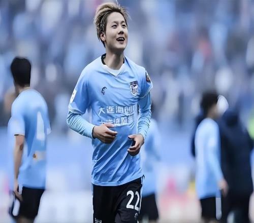 大連英博中超連戰連勝，這位新援卻加盟至今沒登場，一分鐘也沒上